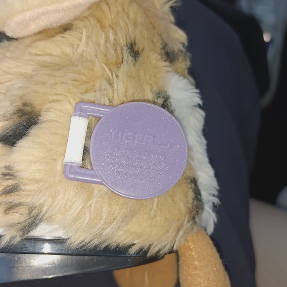 Furby from 1997 - Picture 3 of 4